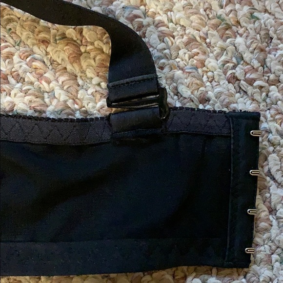 Bra - Picture 6 of 7